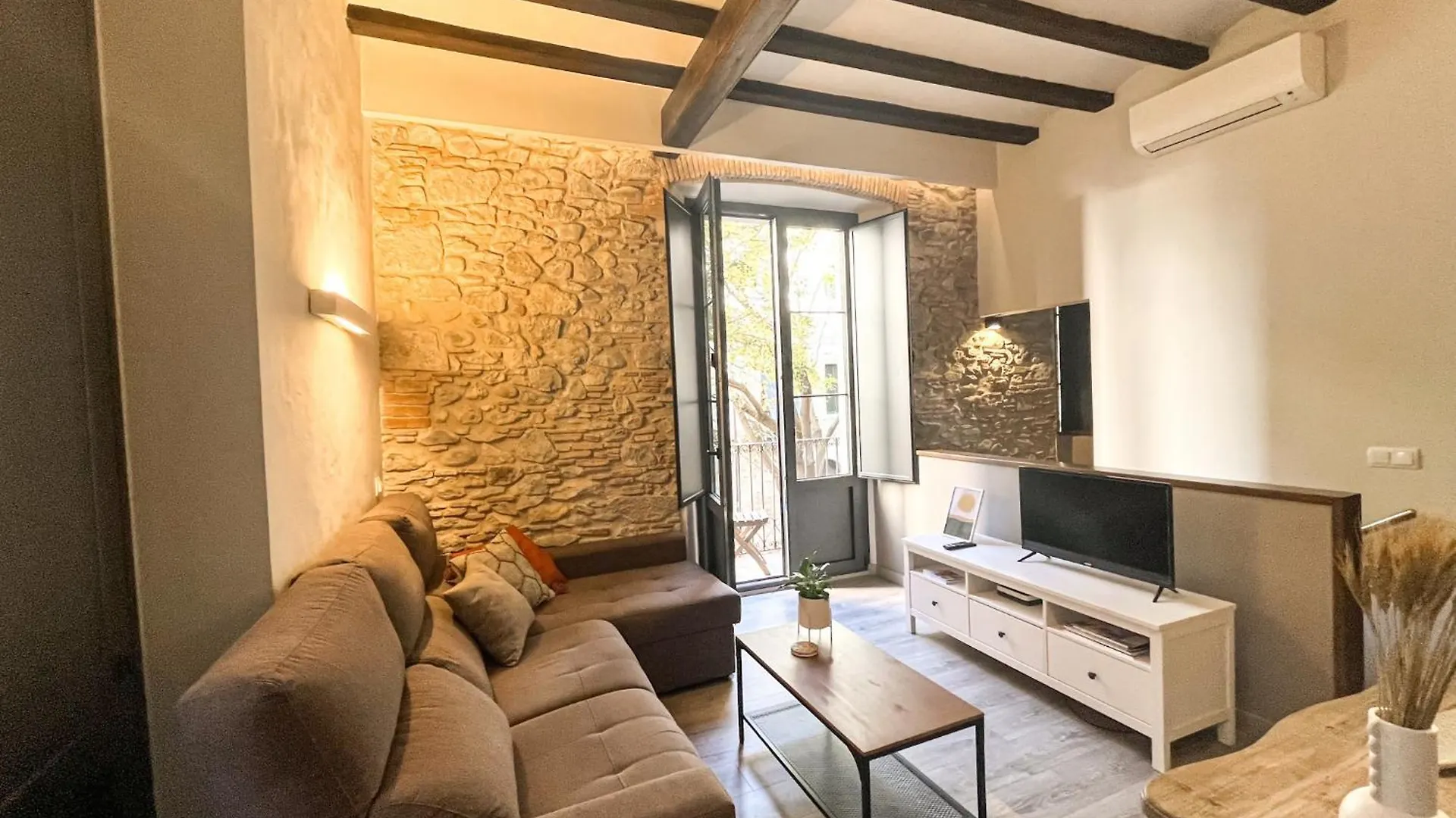 Old Town Duplex With Character Appartement Gerona Spanje