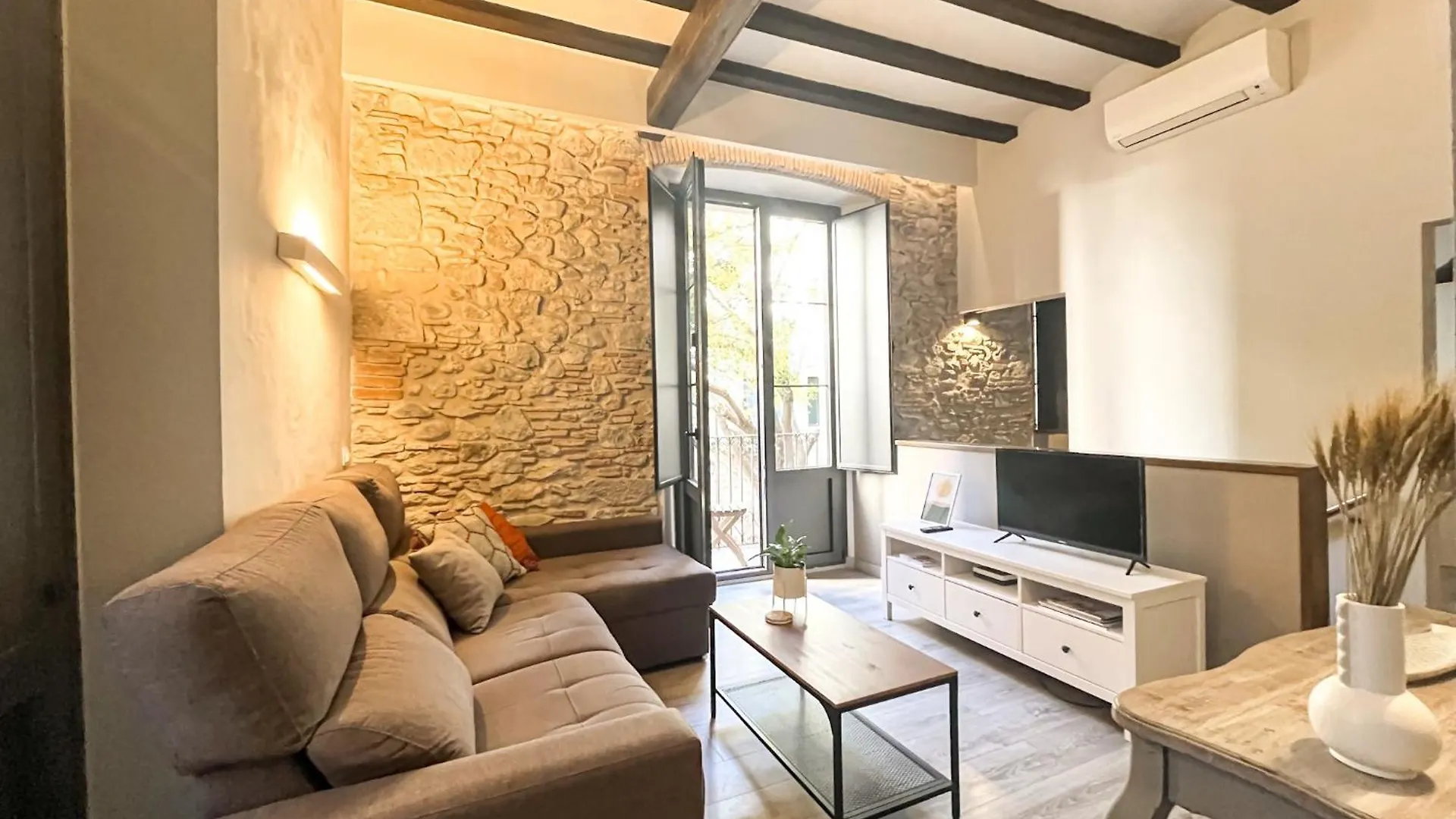 Old Town Duplex With Character Appartement Gerona